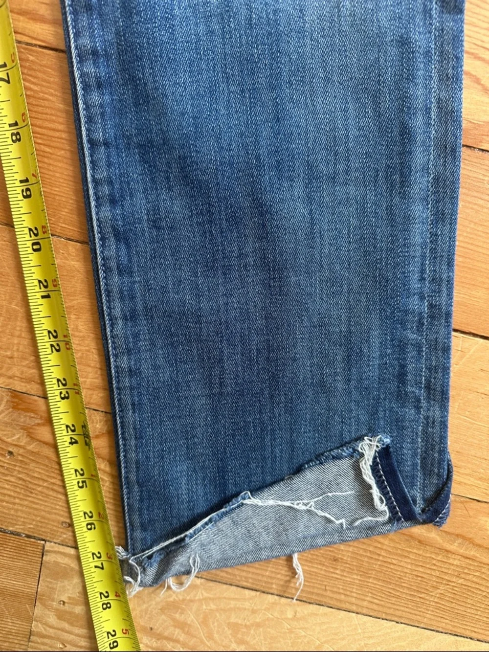 MOTHER High Waisted Rascal Slit Flip - Picture 13 of 13
